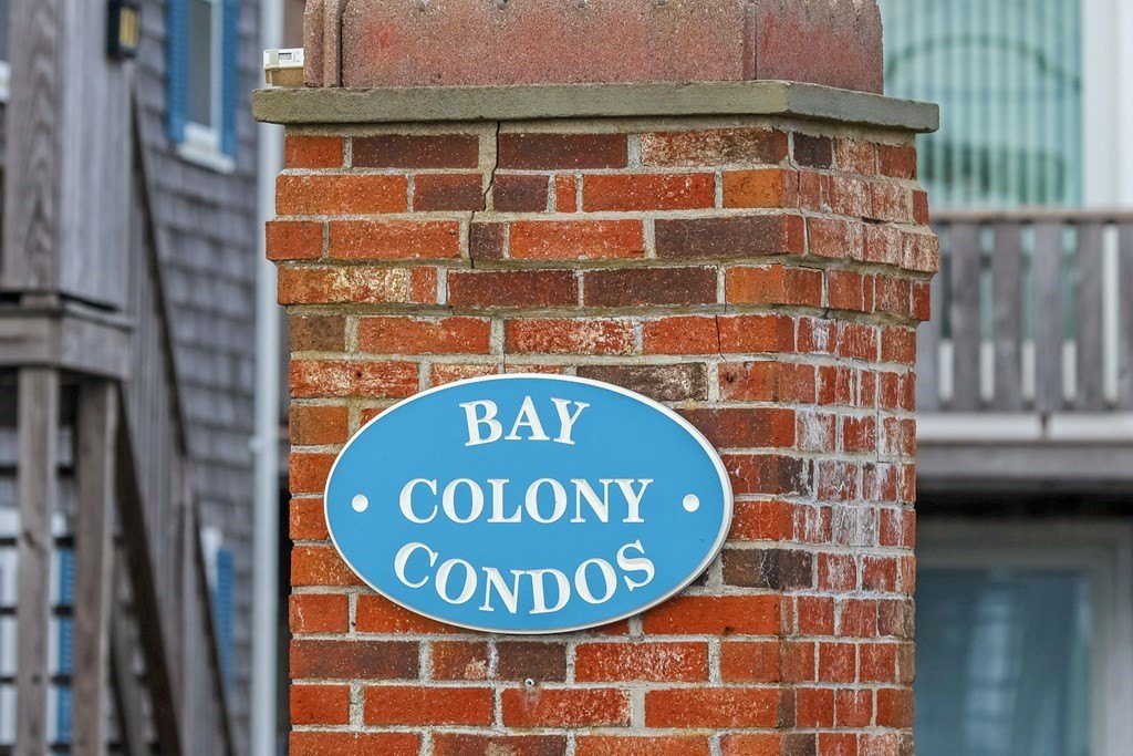 Bay Colony Condominiums